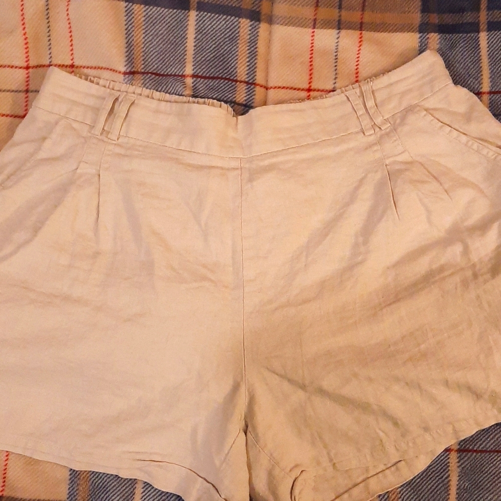 Studio 253 shorts